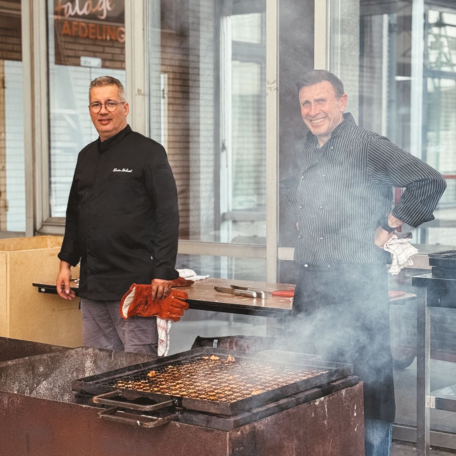 🔥 Geslaagde culinaire barbecue brengt schoolgemeenschap samen