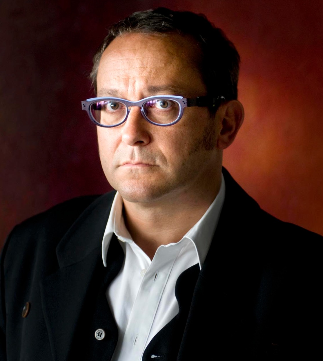 📰 Tom Lanoye te gast in Utopia Aalst met nieuwe roman ReinAard