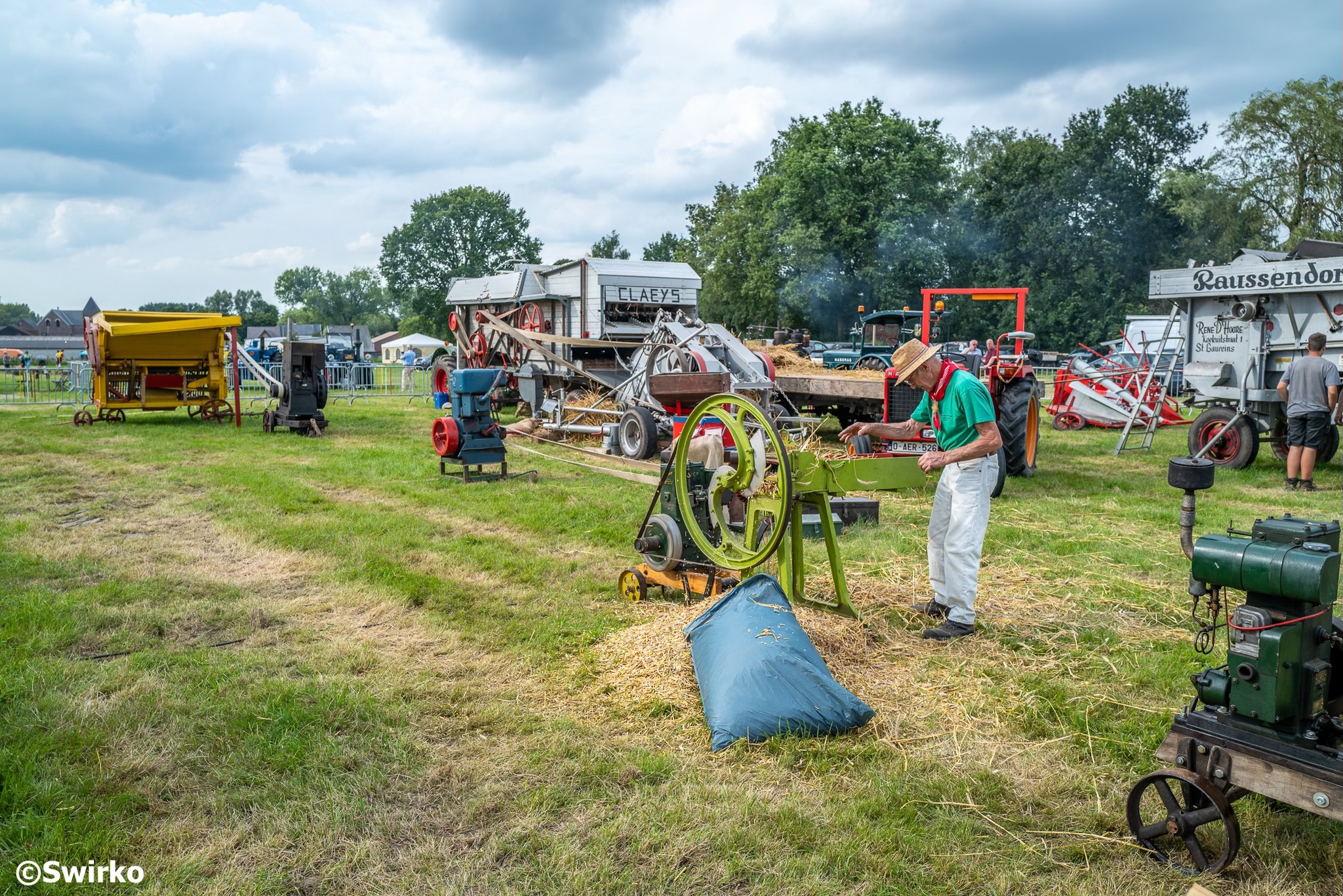 Traditioneel Folkloristisch Oogstfeest - De Pikkeling