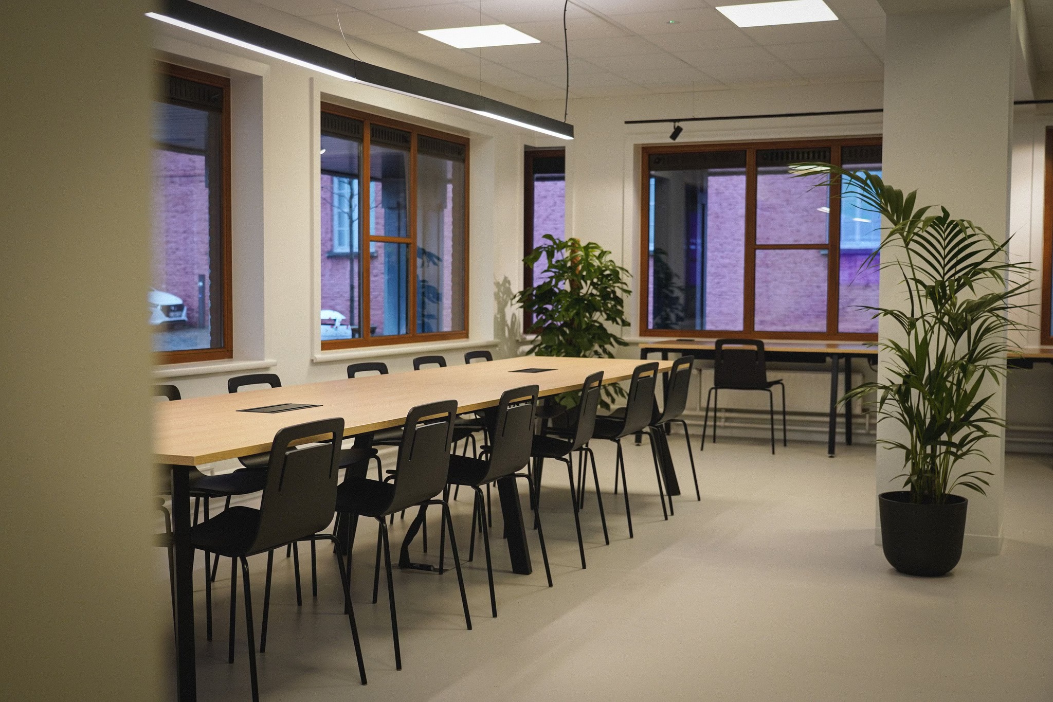 De leeszaal van het Stadsarchief Aalst opende vanmorgen opnieuw de deuren 📚✨