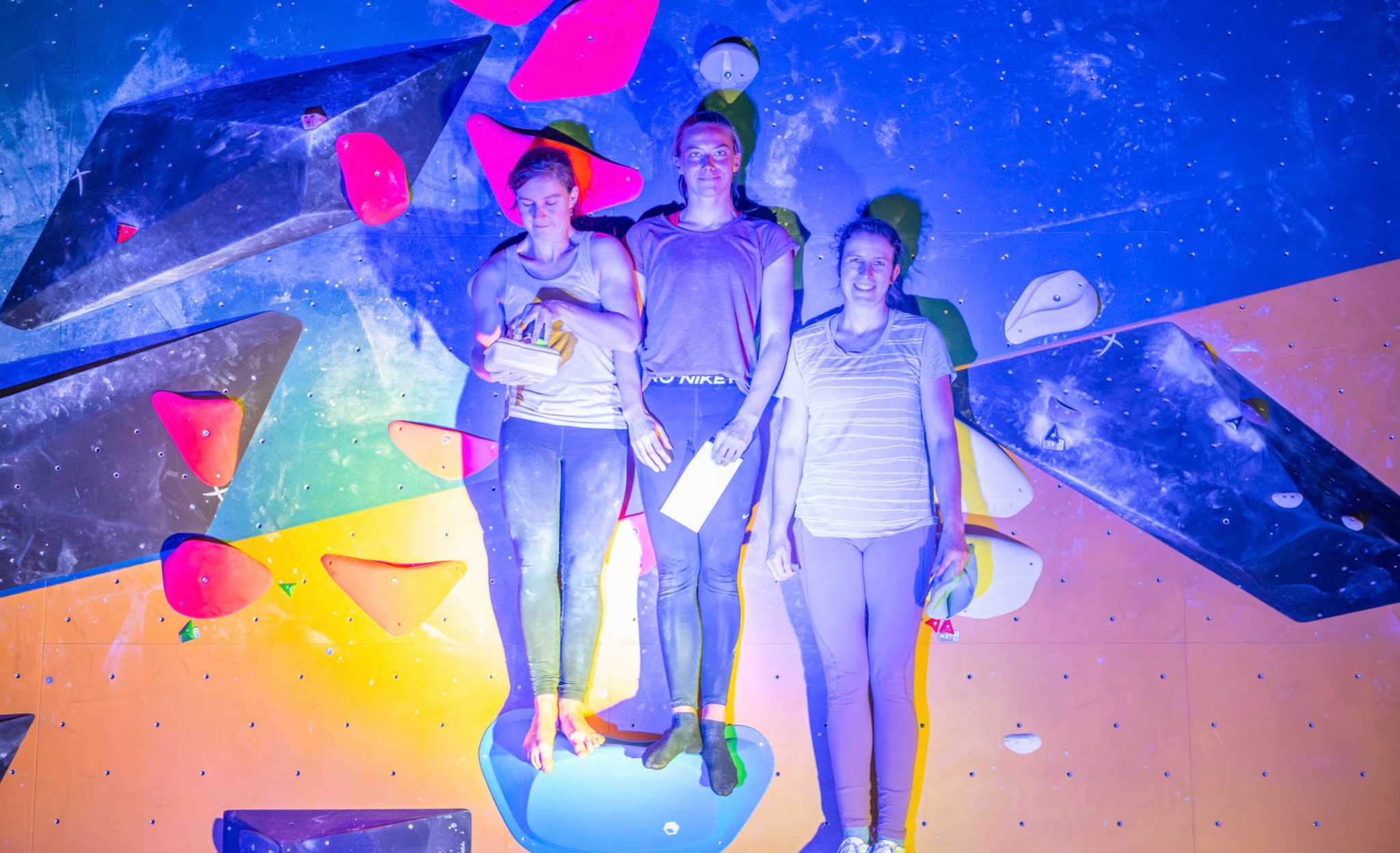 🎉 Klimzaal Banzai viert eerste verjaardag met knallende Banzai Masters! 🧗‍♀️🧗‍♂️