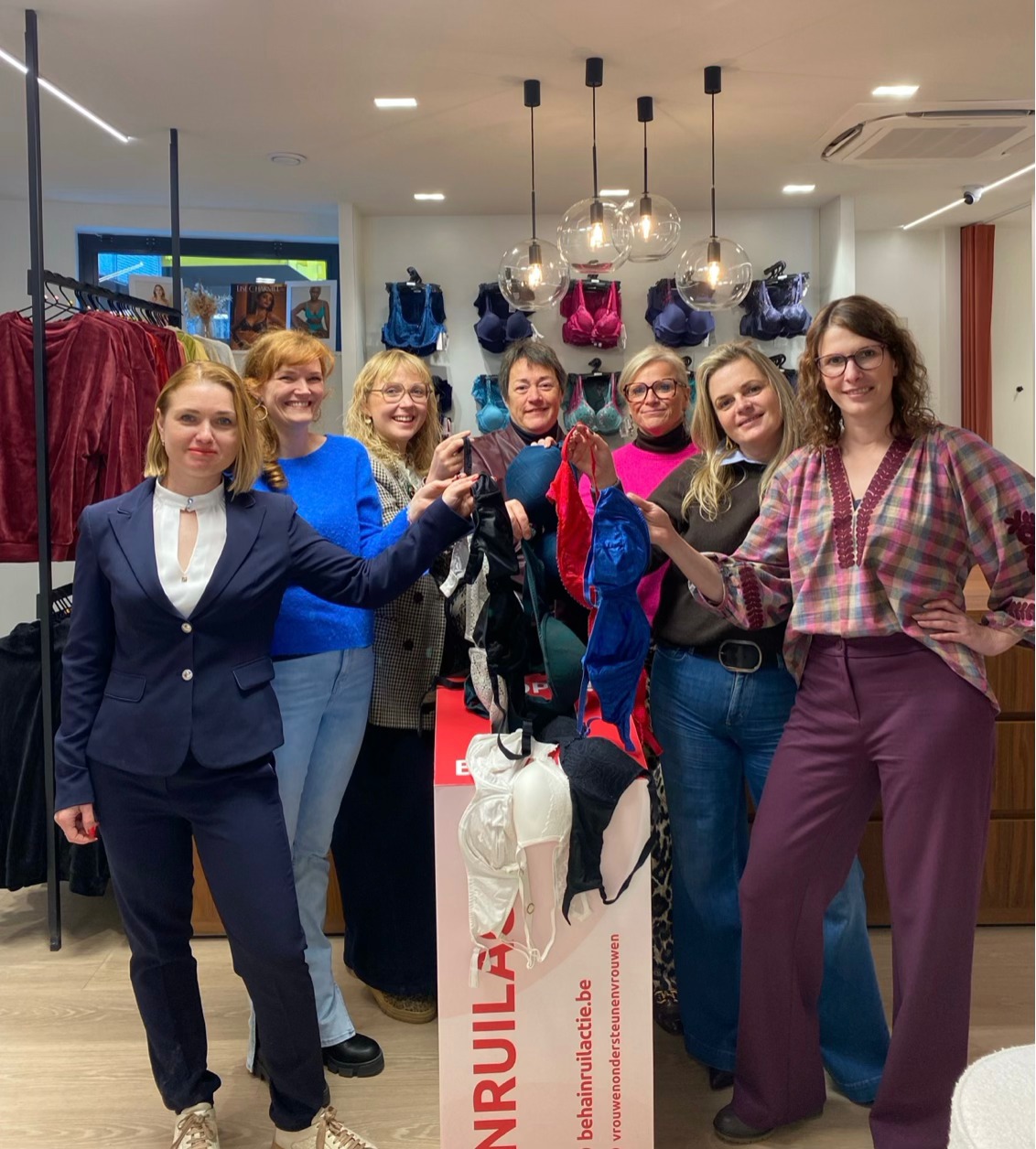 🤝 Lokale lingeriezaken slaan de handen in elkaar voor een duurzaam én solidair initiatief 💚