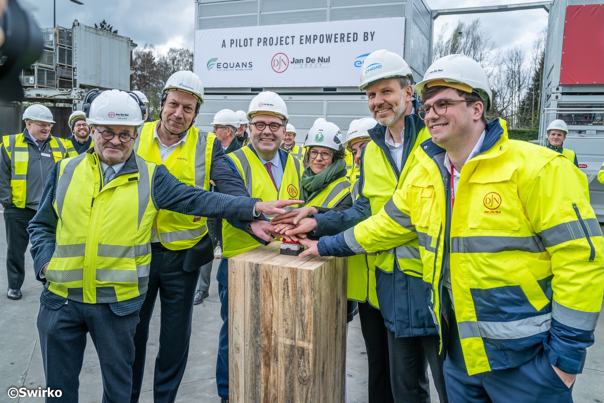 Samenwerking voor duurzame industriële energieopslag: Jan De Nul, ENGIE en Equans Leiden de Weg met Vanadium Redox Flow-batterijen