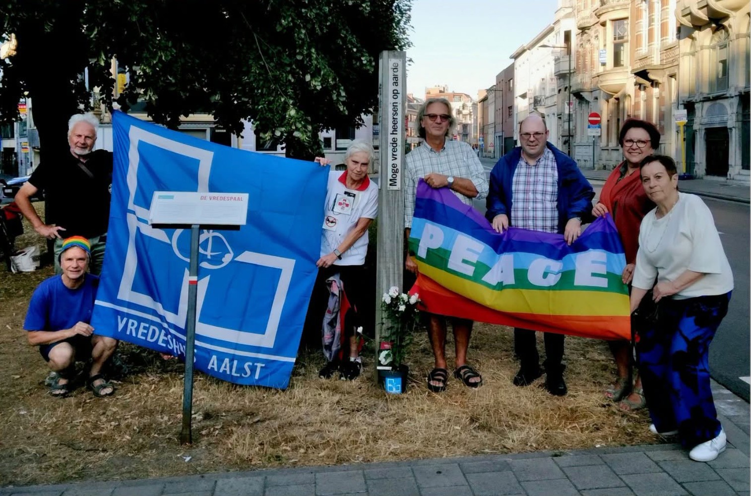 Vredeshuis Aalst vraagt opnieuw herstel van Vredespaal tijdens herdenking Hiroshima