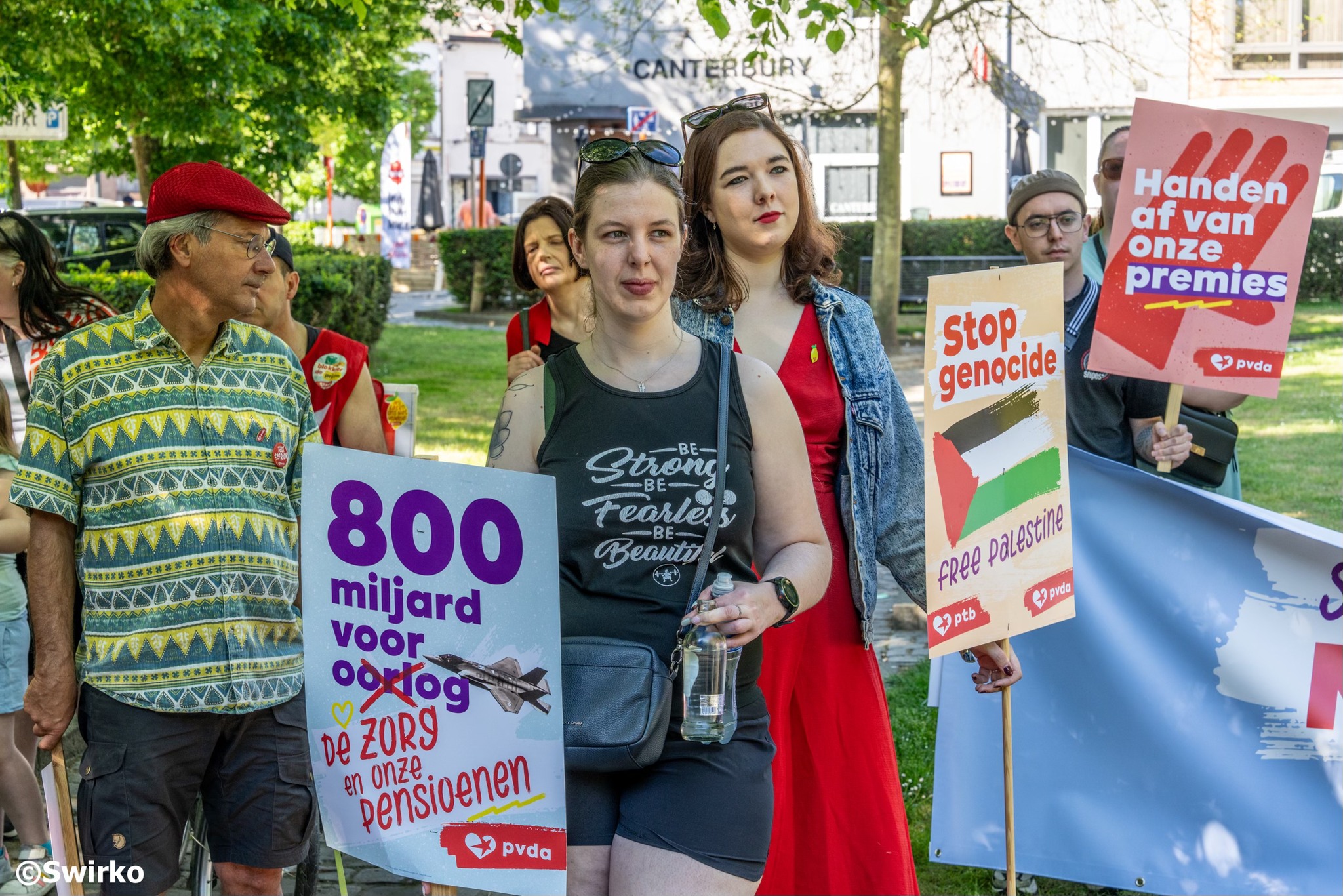 🔴 PVDA stapt mee in 1 mei-optocht in Aalst: tijd voor een miljonairstaks! 💥