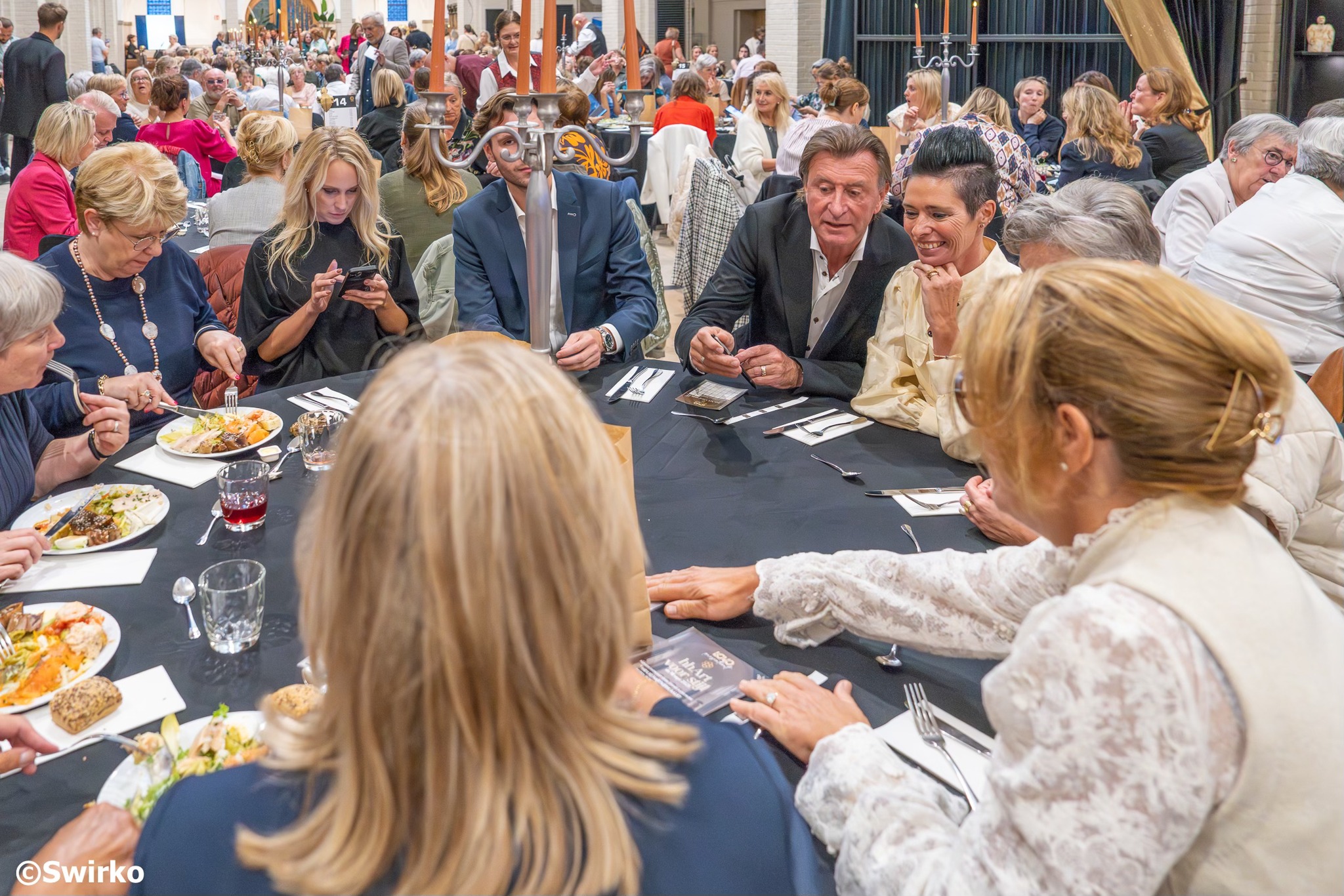 👗👠💍Modeshow zet Aalsterse handelaars in de kijker in Heilig Hartkerk