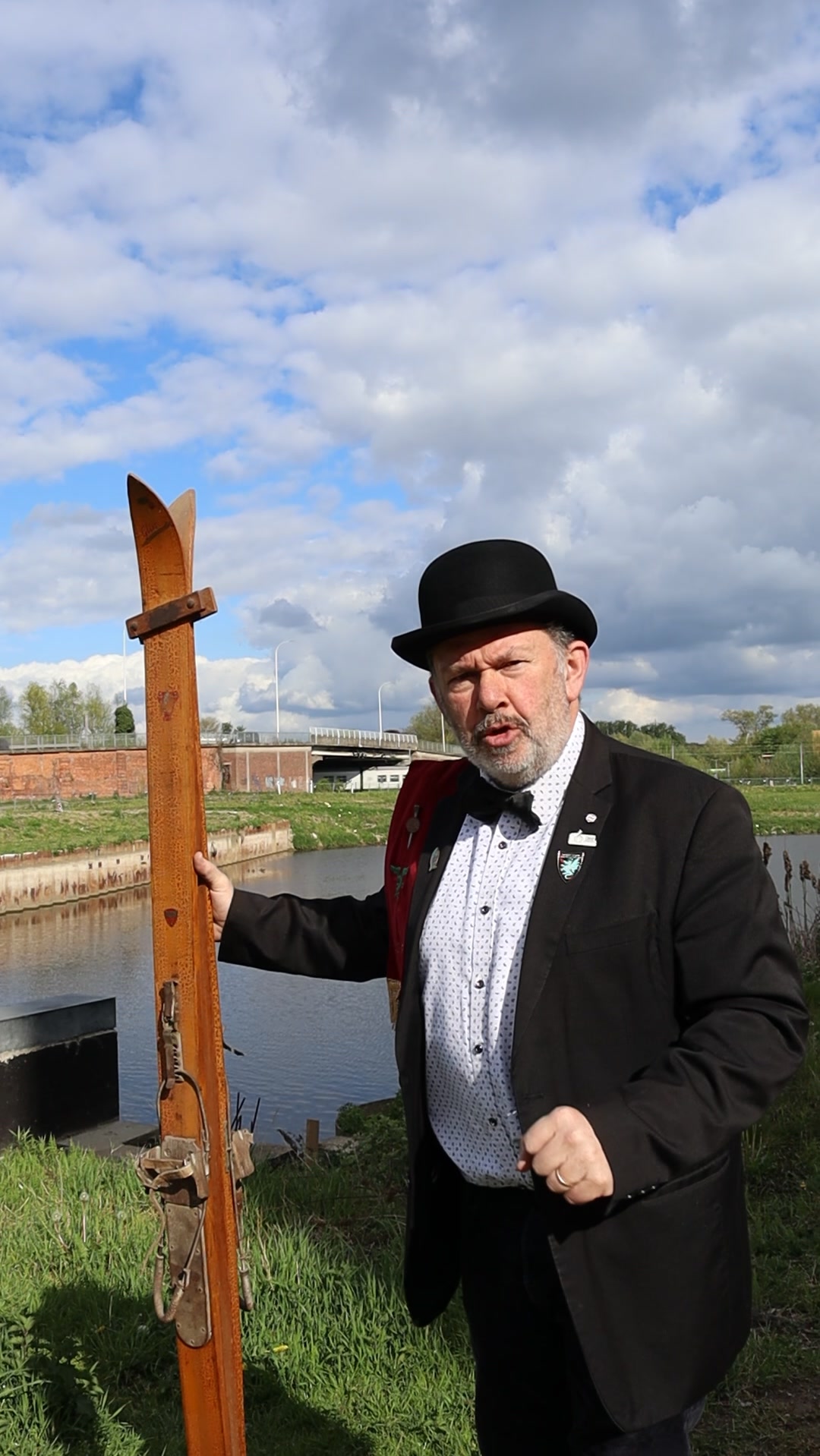 🤣🏛️ Erfgoeddag in Aalst wordt héél merkwaardig! 🏛️🤣