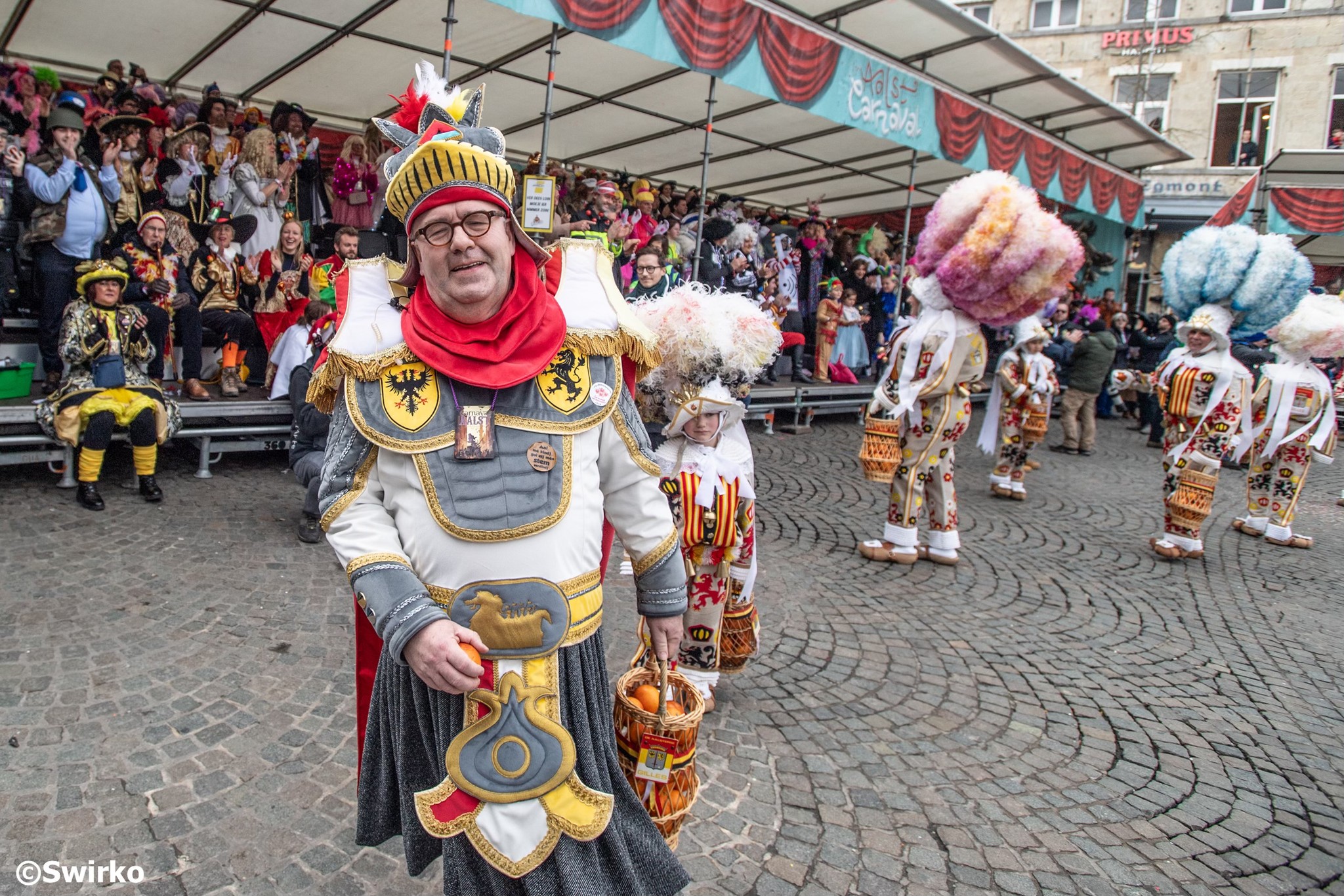 Sfeervolle 94ste stoet trapt Aalsters carnavalsweekend op gang