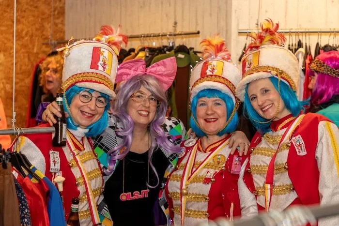 🎭🛍 Nacht van de Kringwinkel – pre-Carnaval feestje in Aalst! 🎉🥳