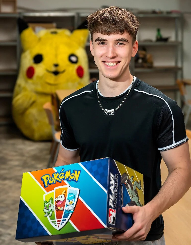 Herdersemse Rune (19) vijfde van de wereld in Pokémon: van Hermelijn naar San Francisco
