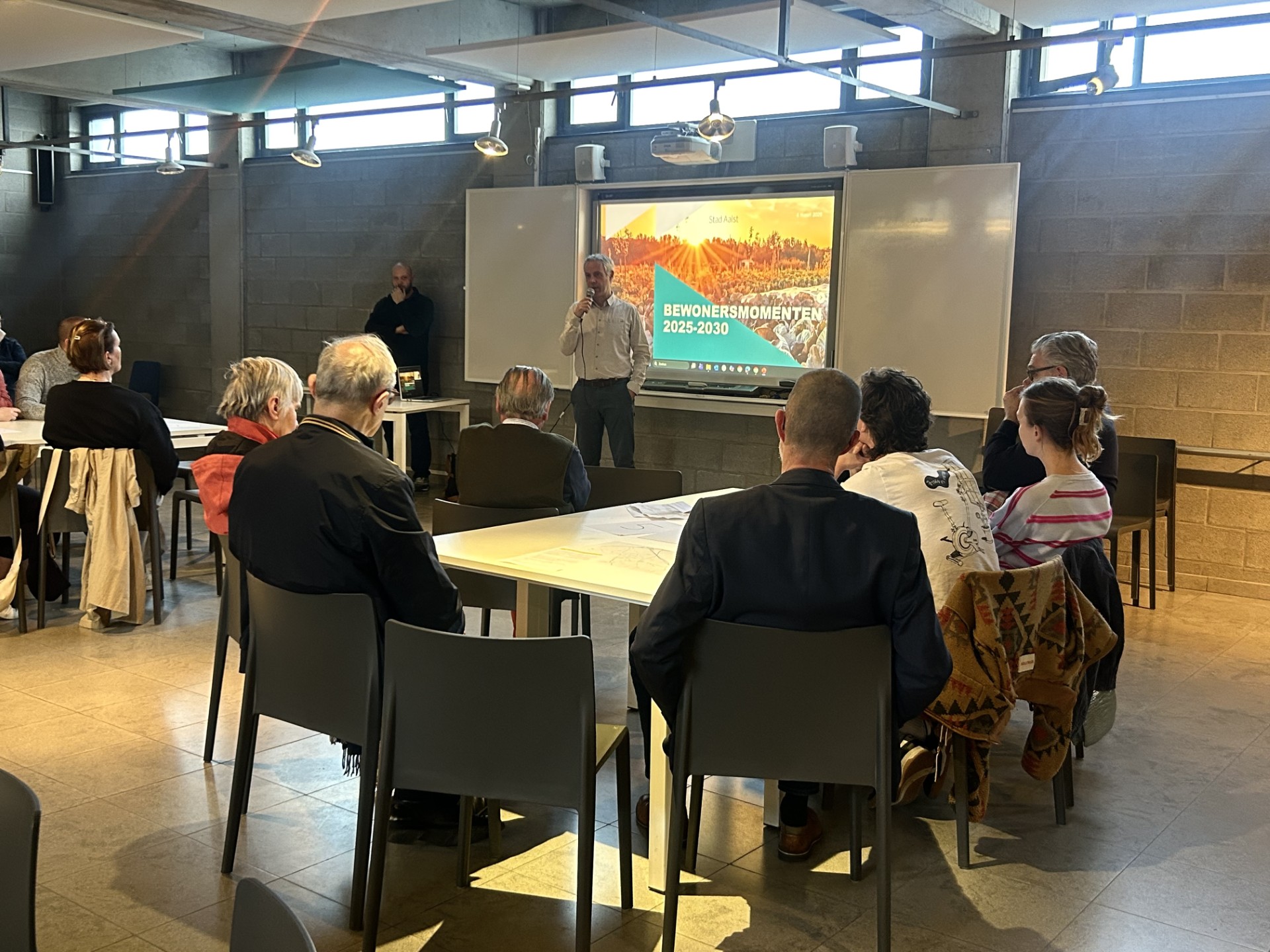 Constructieve dialoog over mobiliteit en leefbaarheid in Historische Aalstenaarswijk 🚲🚶‍♂️