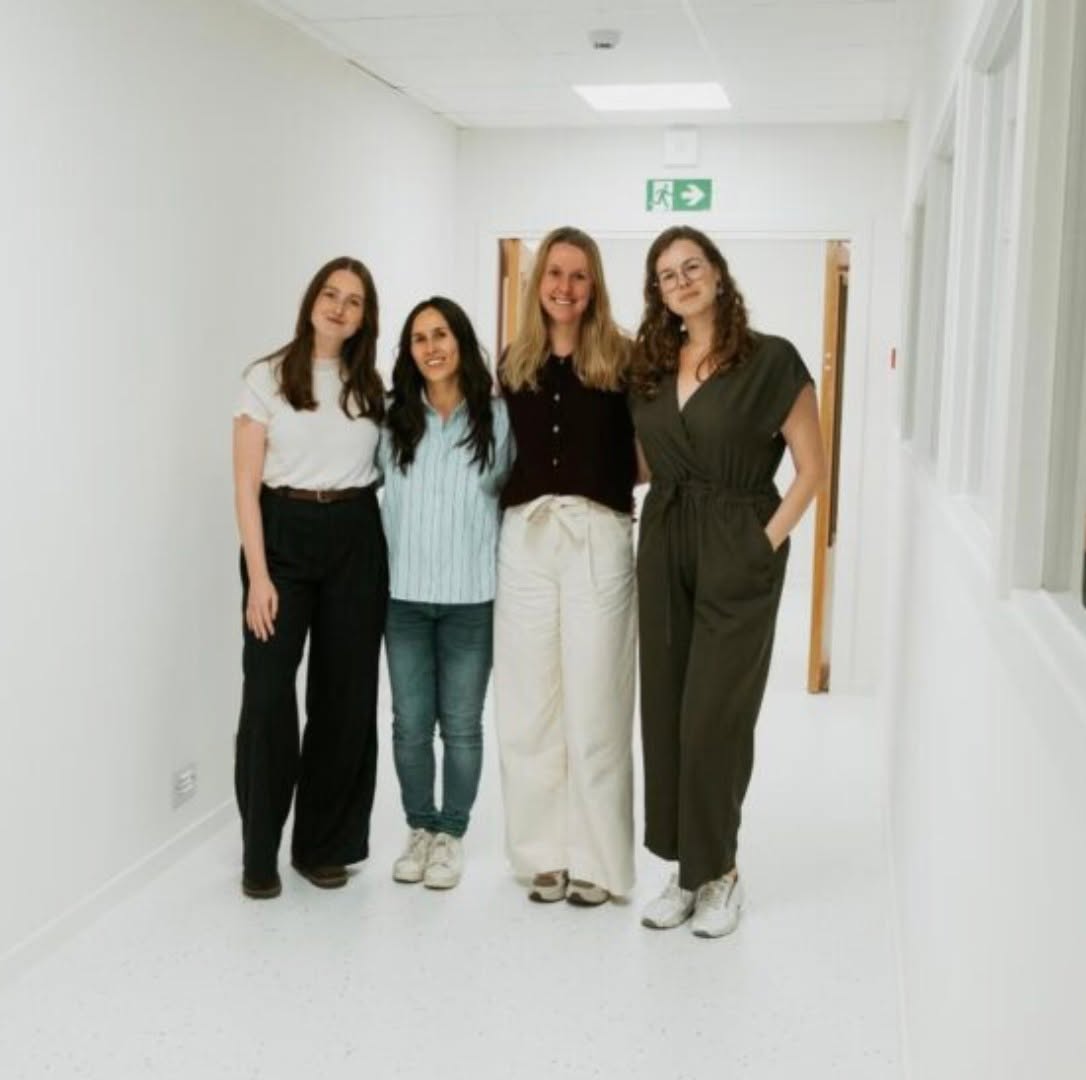 👩‍⚕️🏥 Vanaf 1 juni 2026 start een nieuw team dermatologen op campus Merestraat van AZORG in Aalst. Met de uitbreiding wil het ziekenhuis inzetten op toegankelijke en gespecialiseerde huidzorg, met bijzondere aandacht voor het verkorten van wachttijden.
