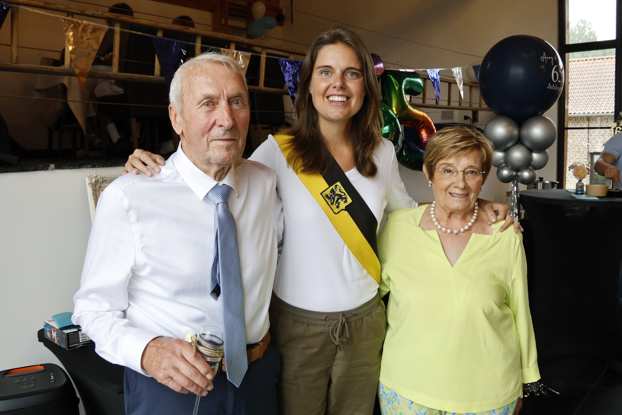 65 jaar getrouwd: Anny en Robert vieren briljanten liefde in Nieuwerkerken