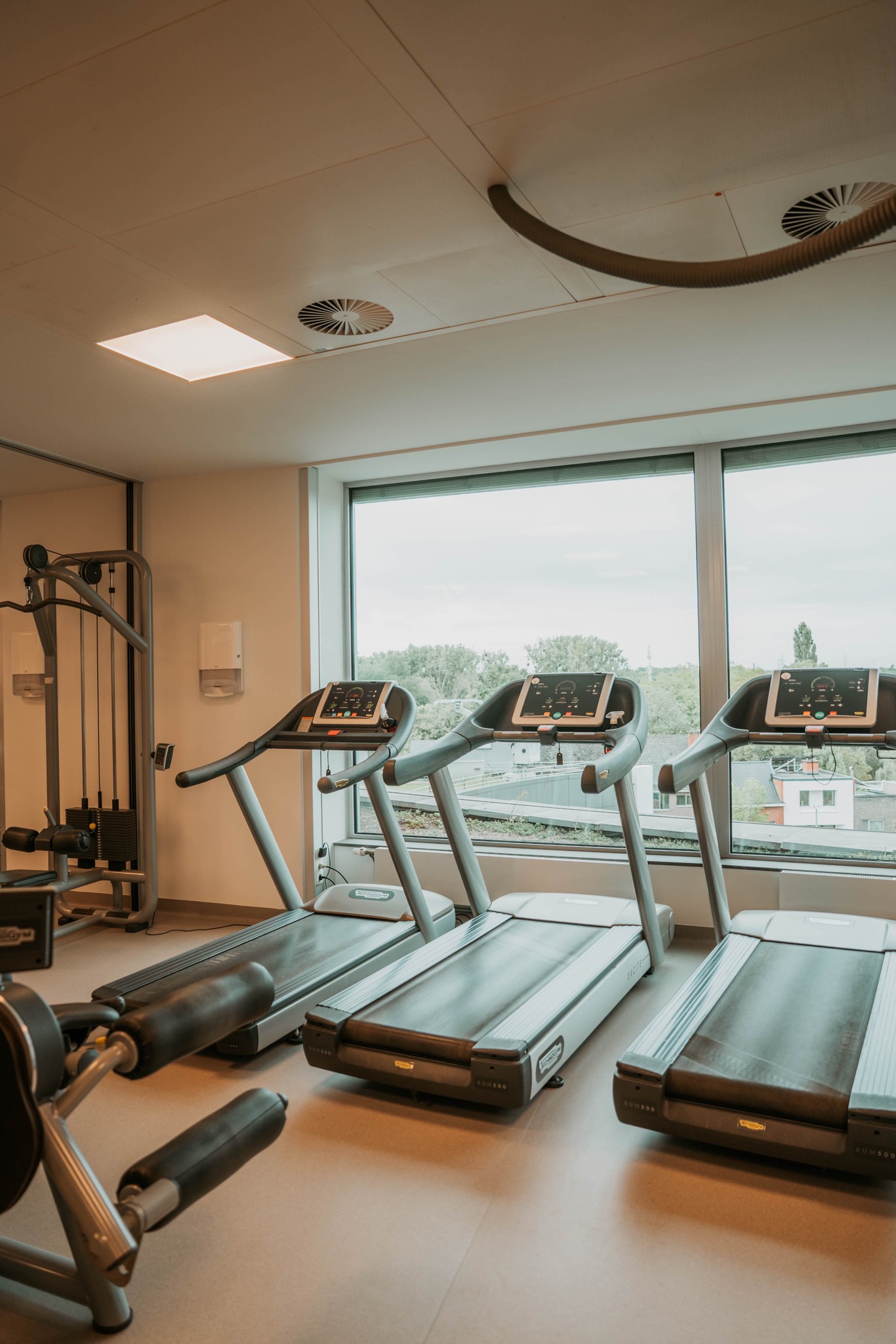 💙 Nieuwe hartrevalidatiezaal op campus Moorselbaan officieel geopend!