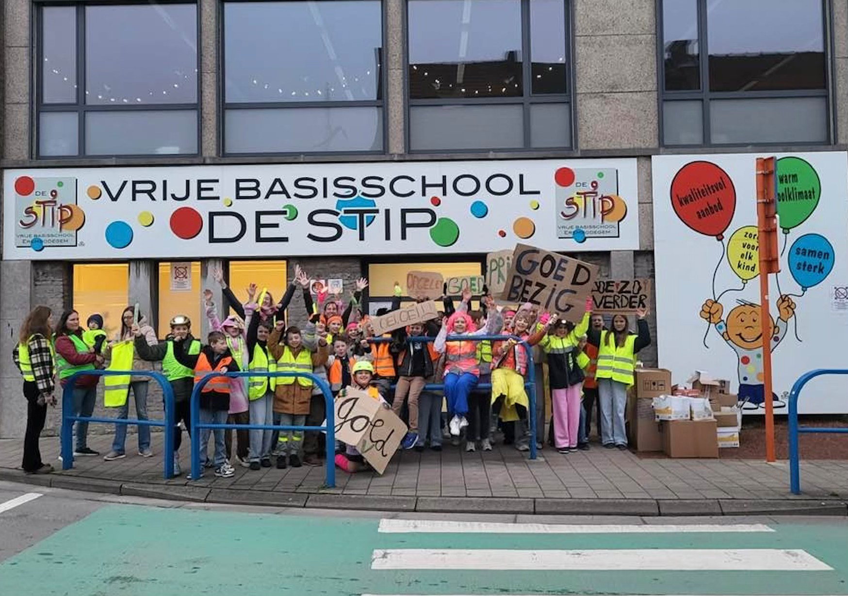 🚸 Verkeersveiligheid aan schoolpoort VBS De Stip