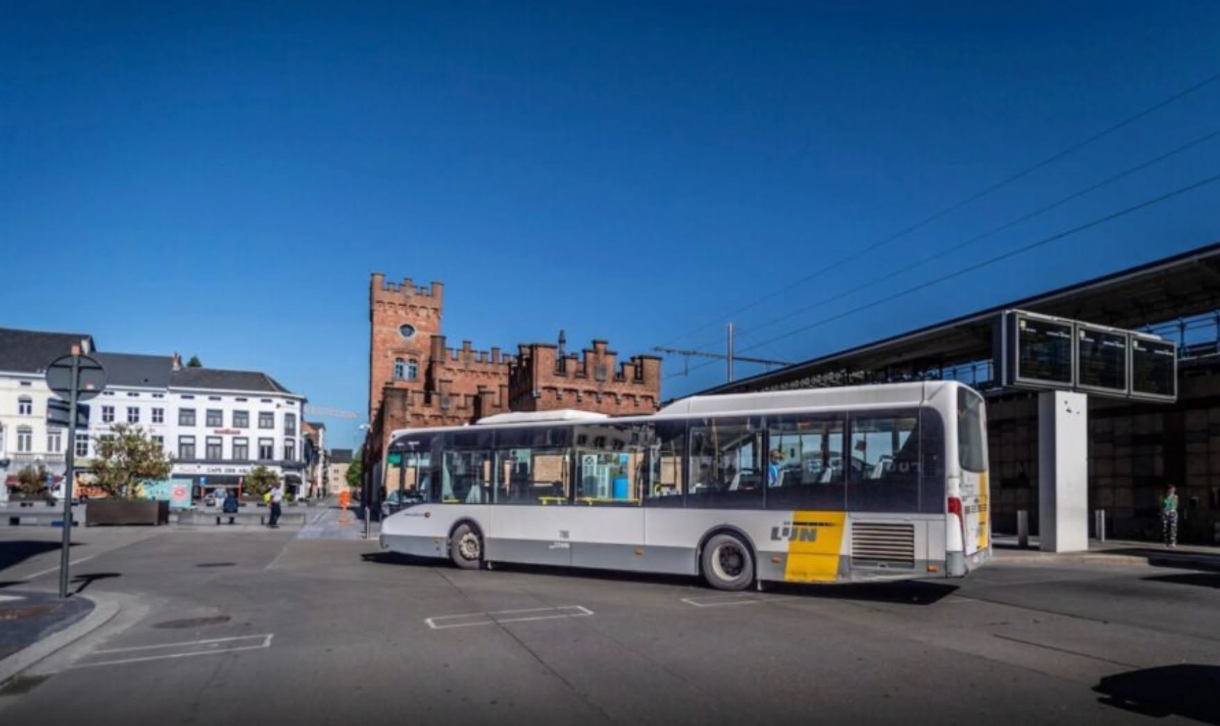 Haaltert krijgt bus om het half uur naar Aalst