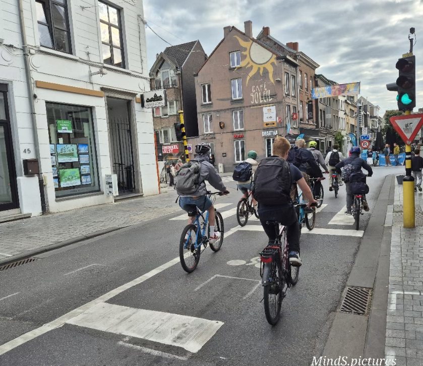 🚲 Wereldfietsdag in Aalst: een applaus voor élke fietser! 👏