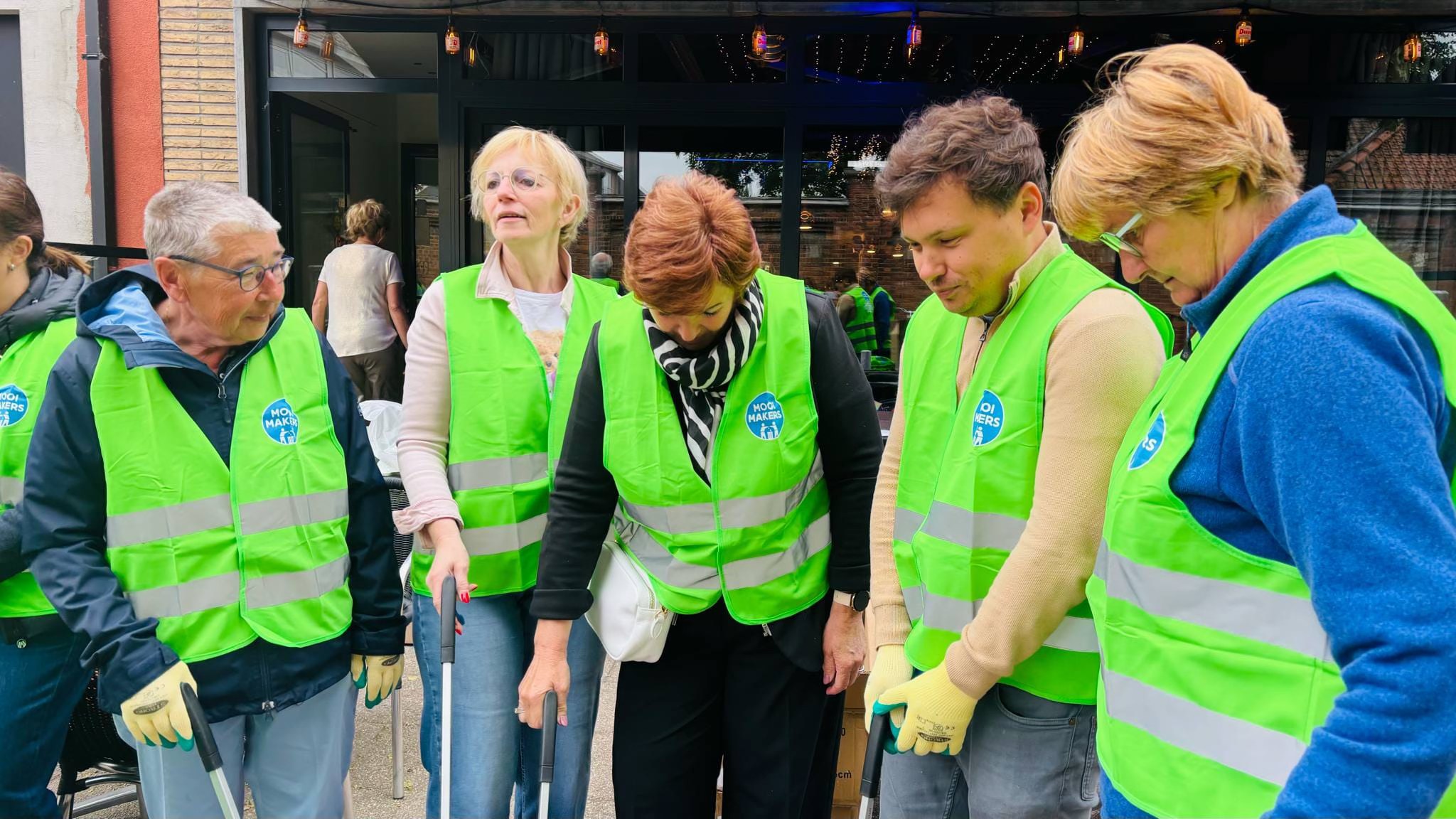🌿 Zwerfvuilwandeling Centrum Erembodegem 🌿