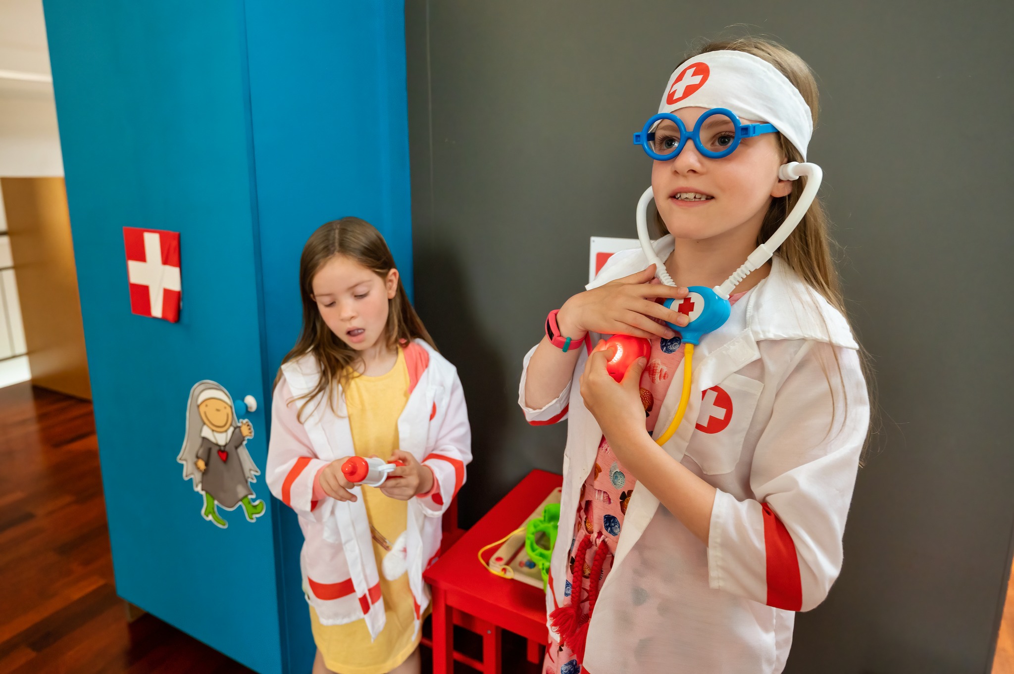 🎉 Feest in Aalst: Elsa & Lisa worden 10 jaar! 🎂