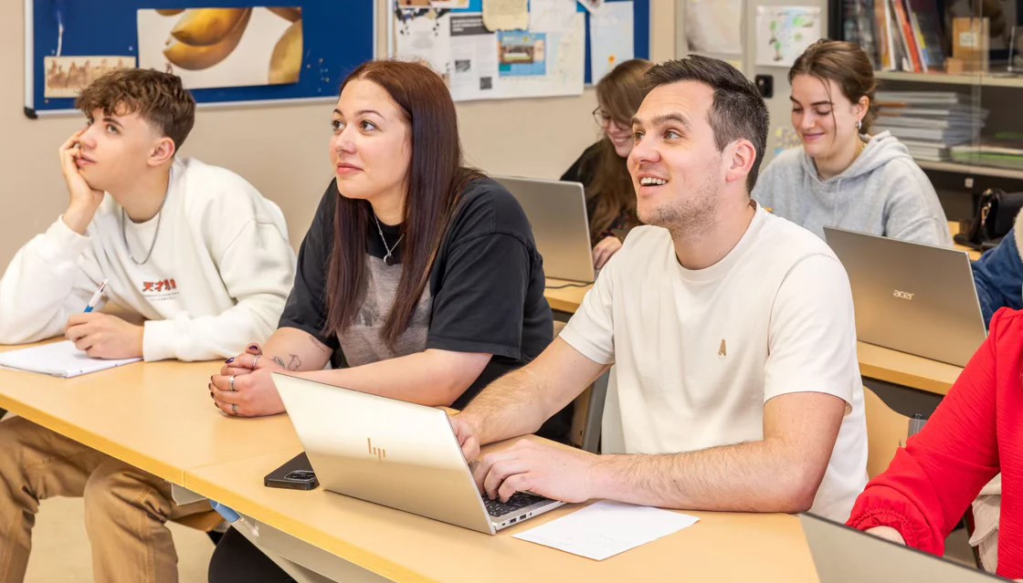 🎓 Zin om de overstap naar het onderwijs te maken? Start met vertrouwen dankzij EDUStart!