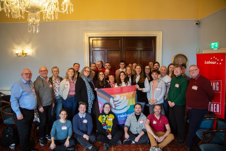 Sam Van de Putte (Vooruit) herkozen als vice-president van Rainbow Rose PES 🌈