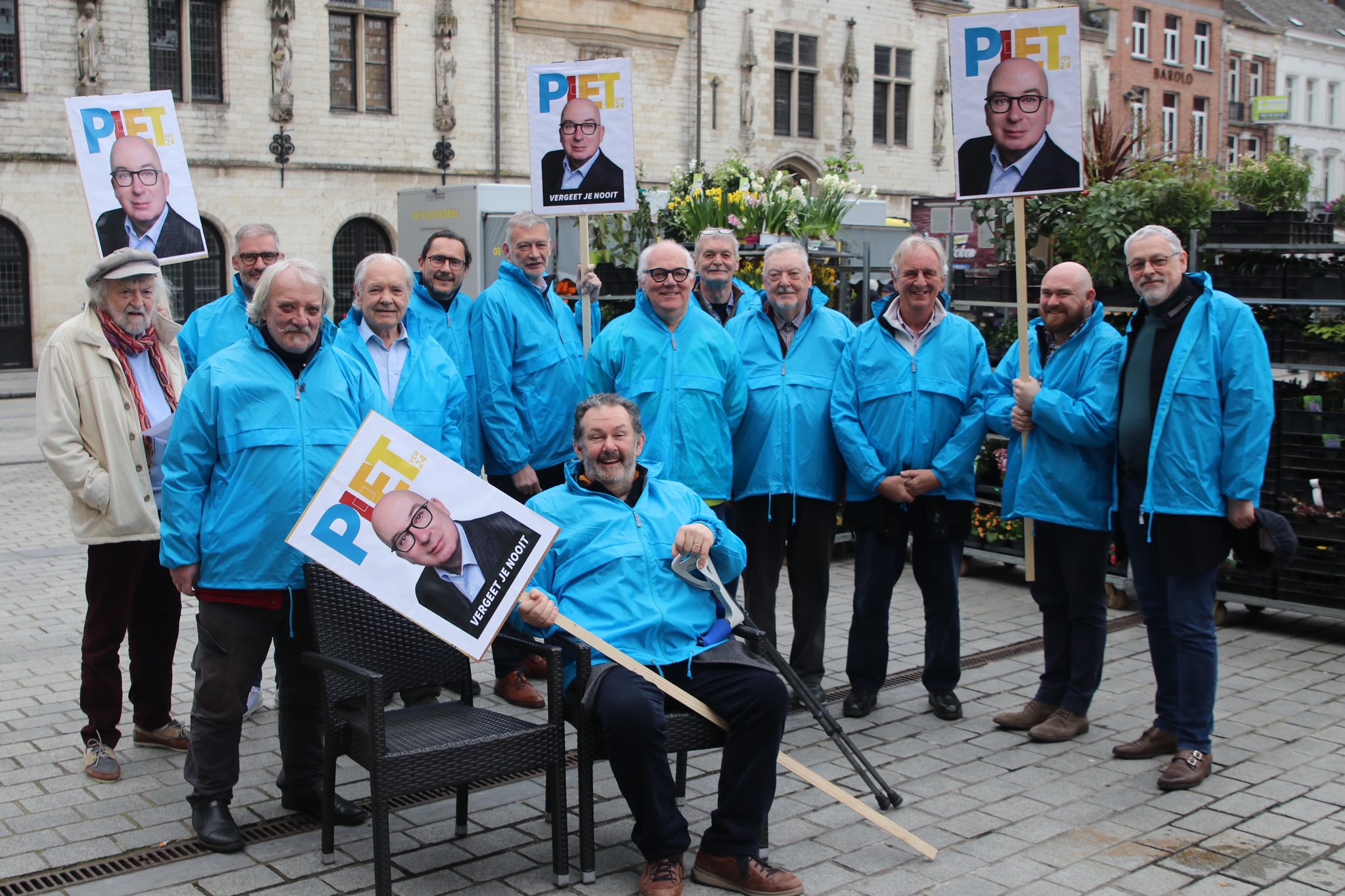 PIET VERGEET JE NOOIT "Fusie Dendermonde met het Keizerlijke Aalst ...." 