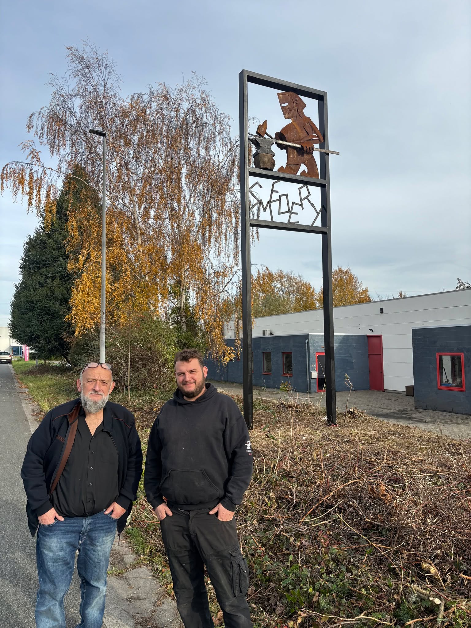 🔥 Smederij De Bruyn smeedt aan de toekomst in nieuwe smidse in Erembodegem 🔨