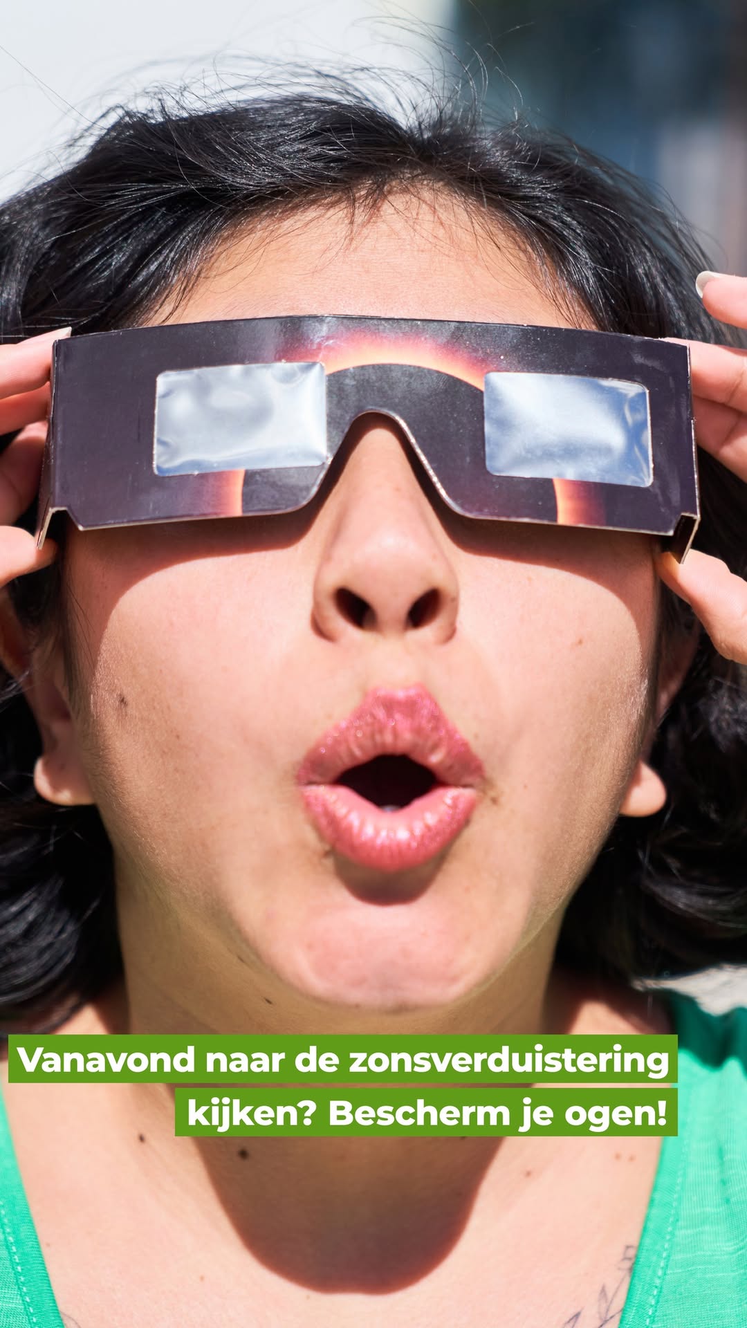😎 AZORG waarschuwt: kijk nooit zonder bescherming naar de zonsverduistering 😎