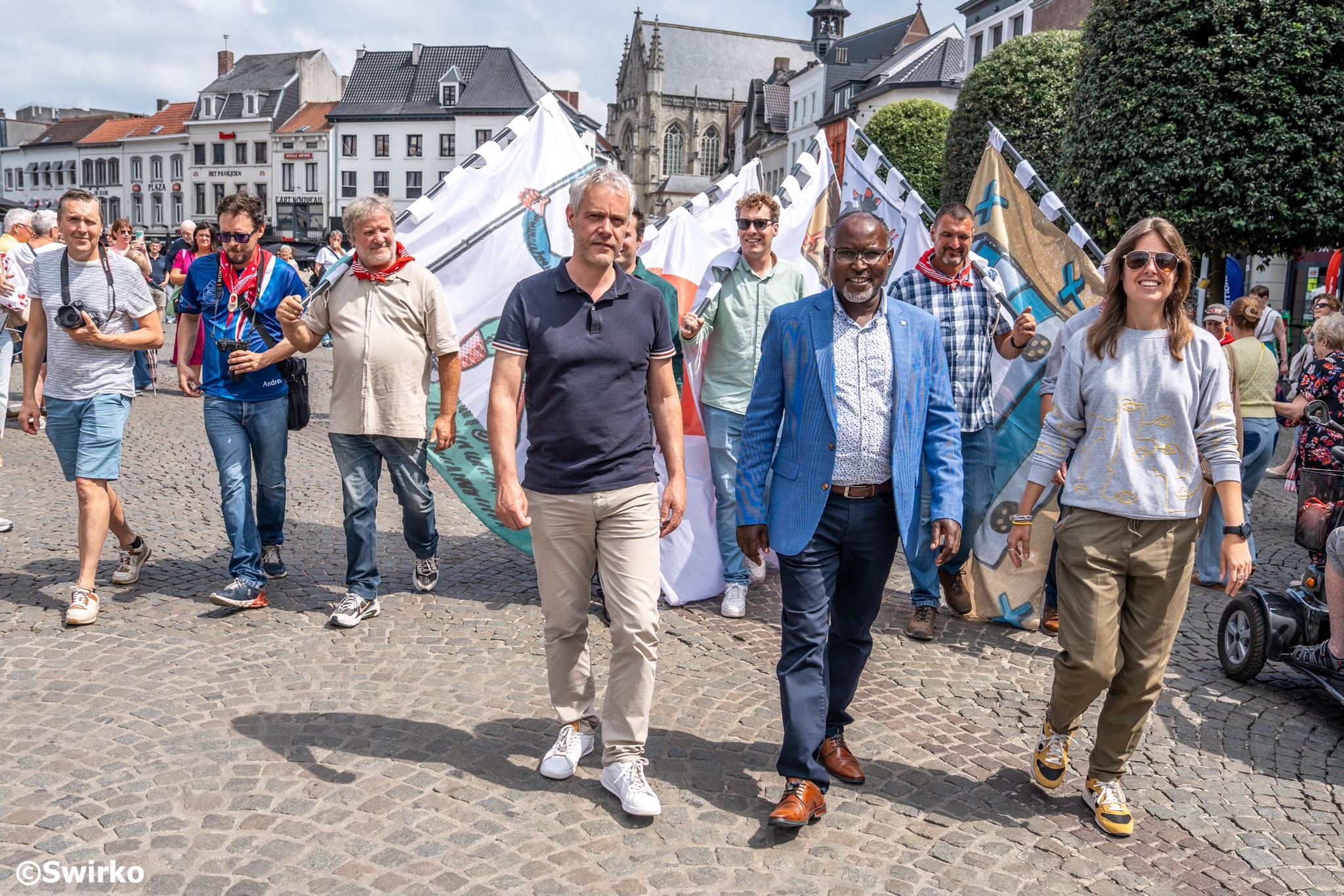 🌍✨ Aalst danst op het ritme van de wereld! ✨🌍