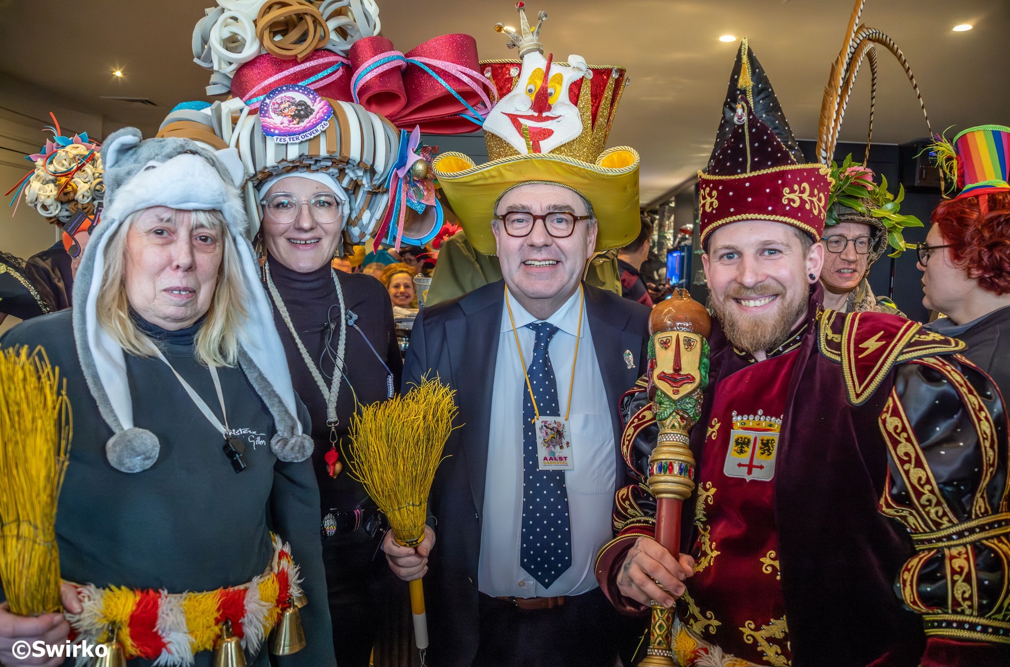 De Aalsterse Gilles zetten Aalst meteen in carnavalsmodus 🎉