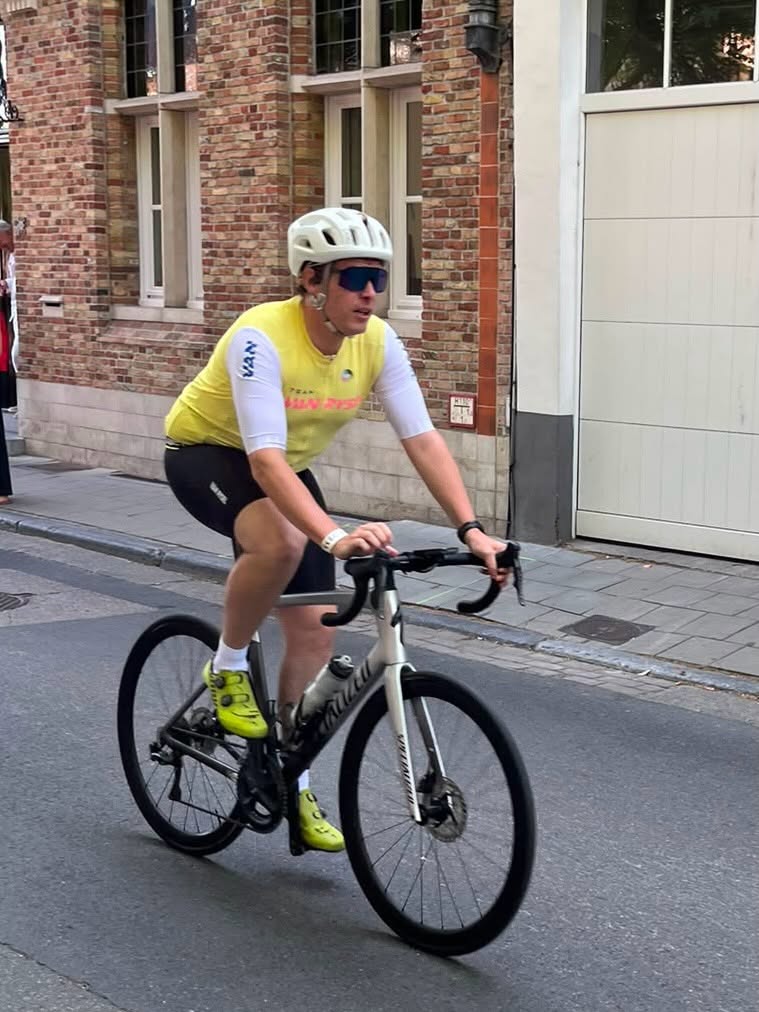 🏊‍♀️🚴🏻🏃🏻‍♀️ Pol&Sport-team schittert op 1/4 triatlon van Brugge! 🥳