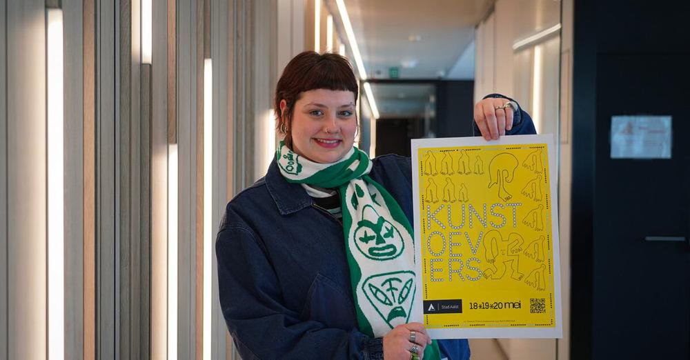 Lisa Muylaert ontwerpt affiche Kunstoevers
