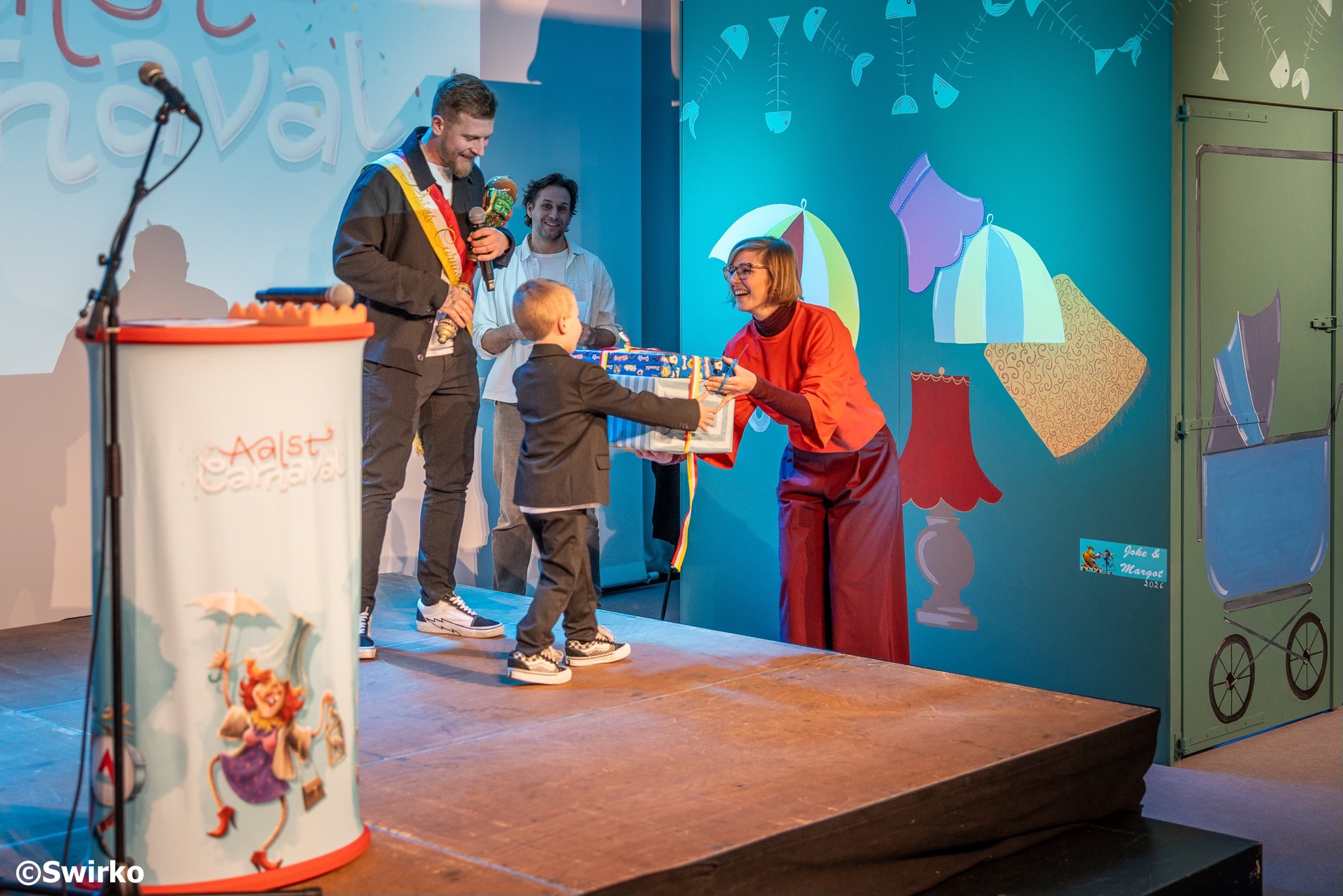 🎭 Filmmaker Nicolas Keppens ontwerpt carnavalsaffiche 2026 – De Gilles zorgen voor de verbrandingspop 🔥